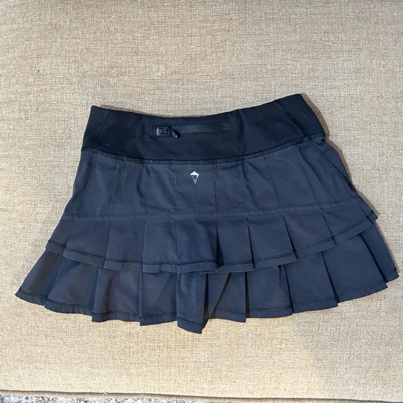 Girls Ivviva Black Ruffle Skirt - Picture 1 of 4